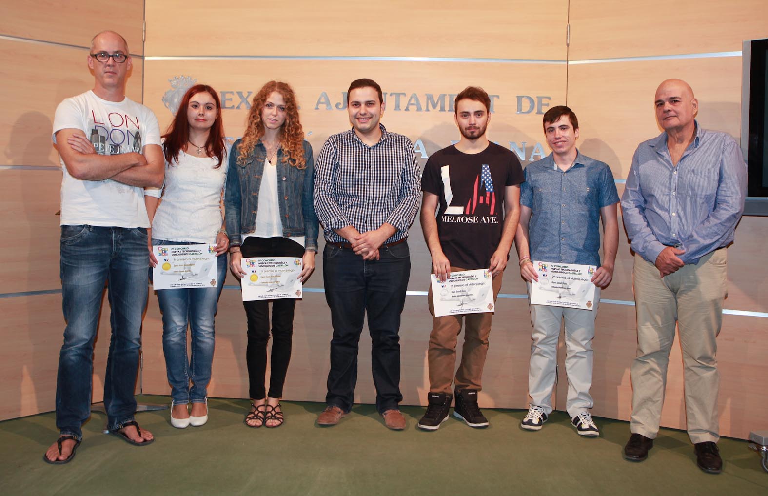 Entrega premios Juventud.jpg